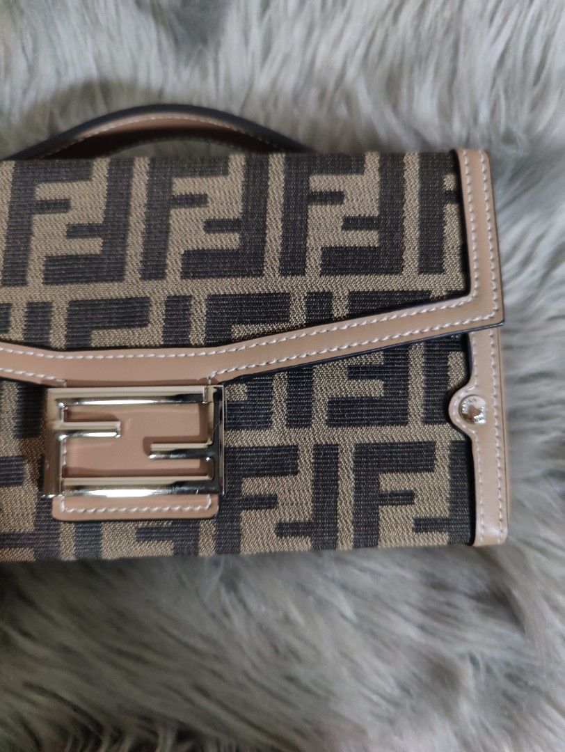 Fendi Baguette Trunk for men (Category: Luxury Bags & Wallets) located in Marikina City. Submitted by noblecat_40a38b (Listing ID 1209665323, Image 2). Description: Fendi Soft Trunk Mirror Copy Very good quality Complete inclusion Plus Shipping Fee.