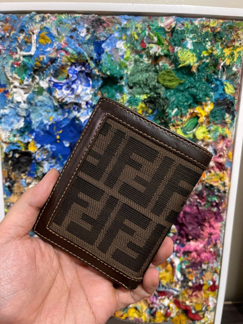 Fendi vintage bifold wallet, Men's Fashion, Watches & Accessories