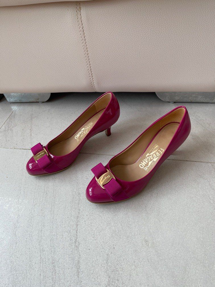 Ferragamo sales carla 55