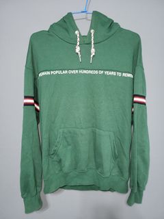 『FIFITY PERCENT』50%，拼接連帽衛衣，綠色，帽t，帽踢，袖子拼接設計，寬鬆，街頭，休閒，大學t參考