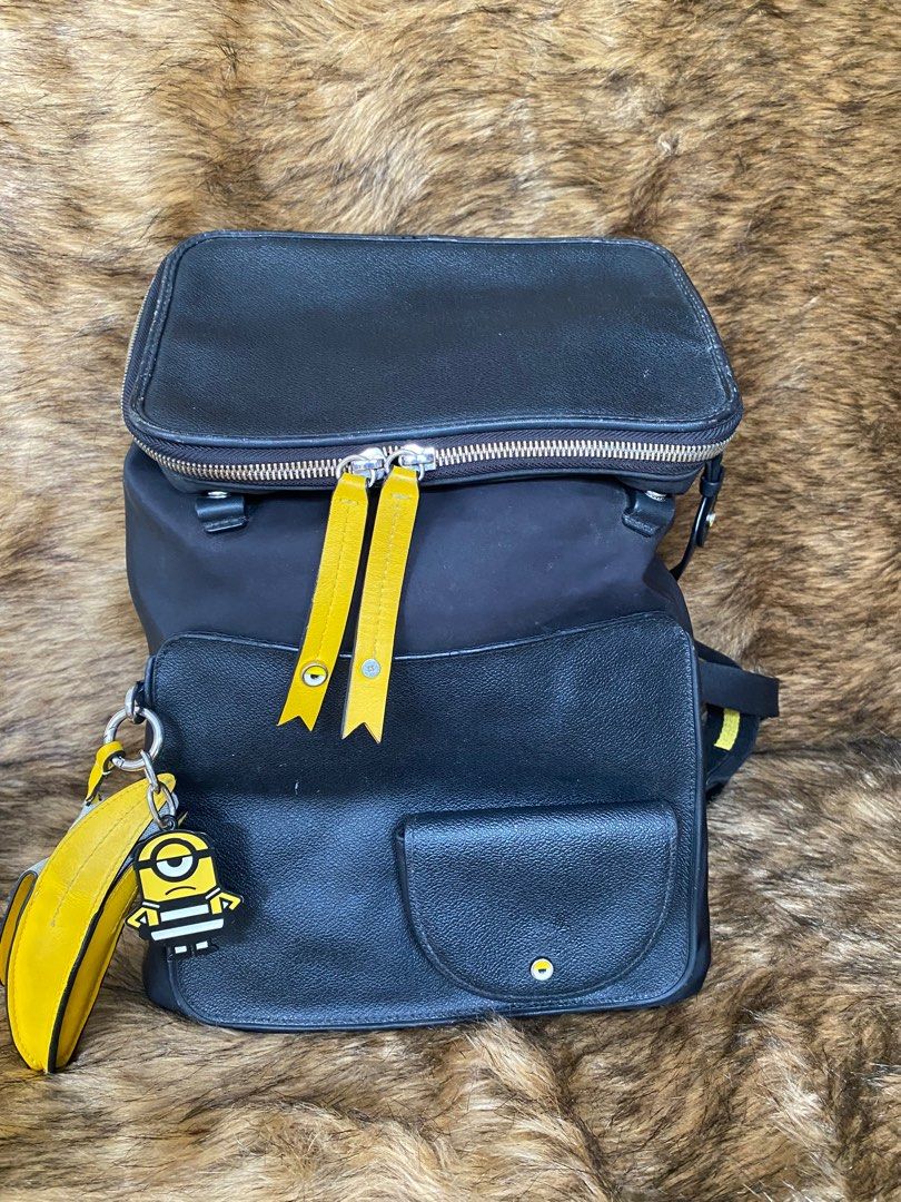 Unboxing the Cutest Backpack You've Ever Seen! FION Minions Bags Review! 