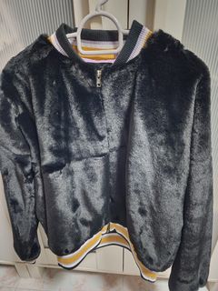 (Category: ) located in . Submitted by good2go (Listing ID 1209783288, Image 1). Description: .