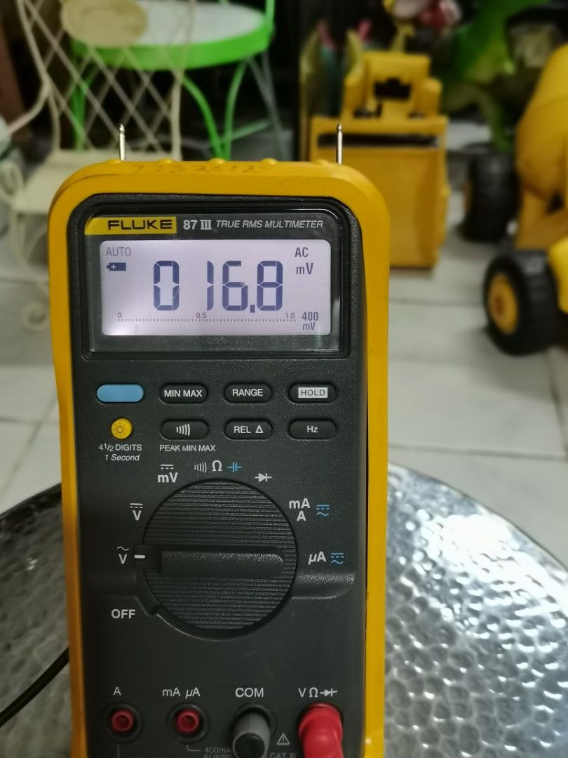 FLUKE MULTIMETER, Mobile Phones & Gadgets, Other Gadgets on Carousell