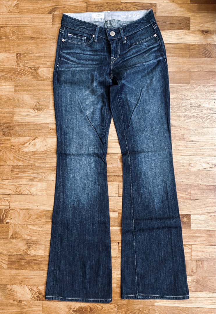 Gap sexy shop bootcut jeans