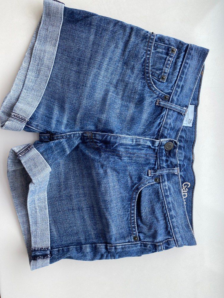 GAP Sexy Boyfriend Shorts 25r Women s Fashion Bottoms Shorts