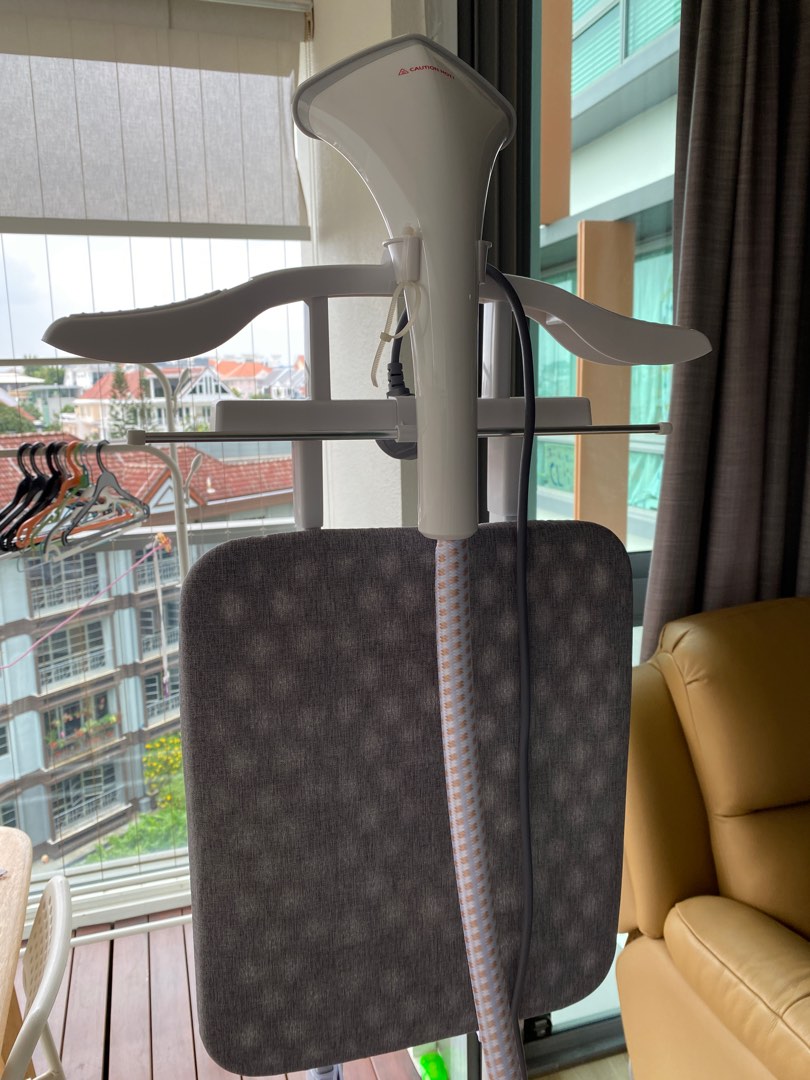 Garment steamer, Furniture & Home Living, Cleaning & Homecare Supplies