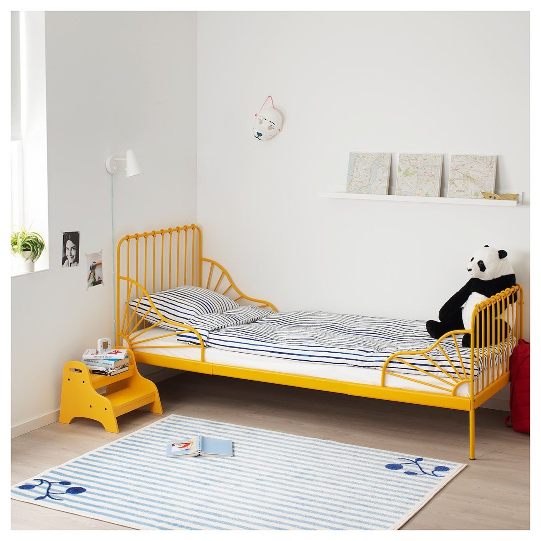 Minnen yellow new arrivals bed