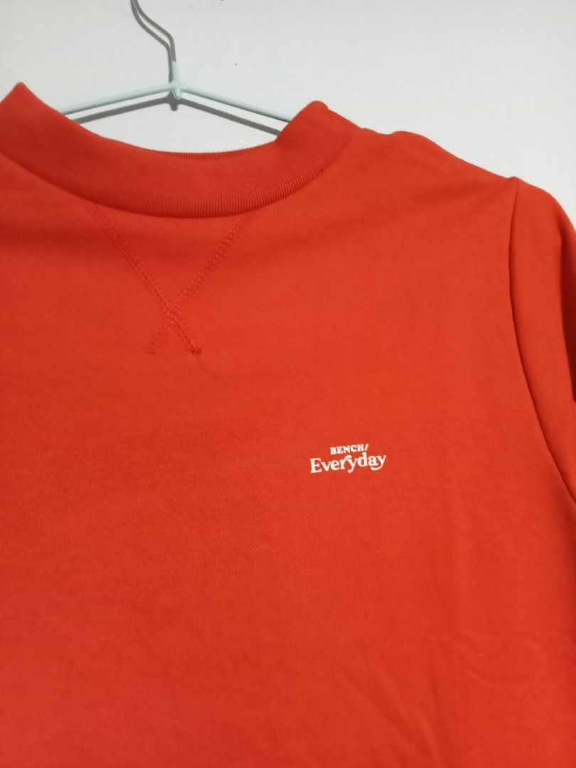 Itzy Bench Everyday Croptop, Women's Fashion, Tops, Longsleeves on