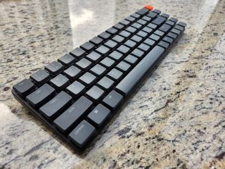（分類：）位於 。 由 b0balife 提交（商品編號 1209654364，圖片 1）。簡介： 。