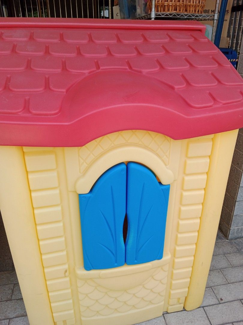 Little tikes playhouse, Babies & Kids, Baby Nursery & Kids Furniture