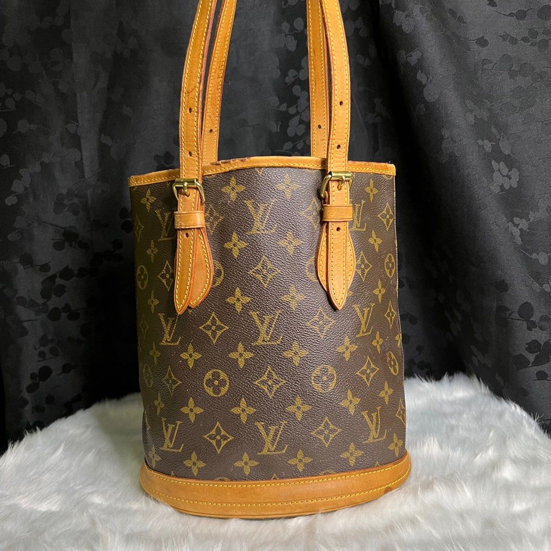 Louis Vuitton Bucket Pouch, Luxury, Bags & Wallets on Carousell