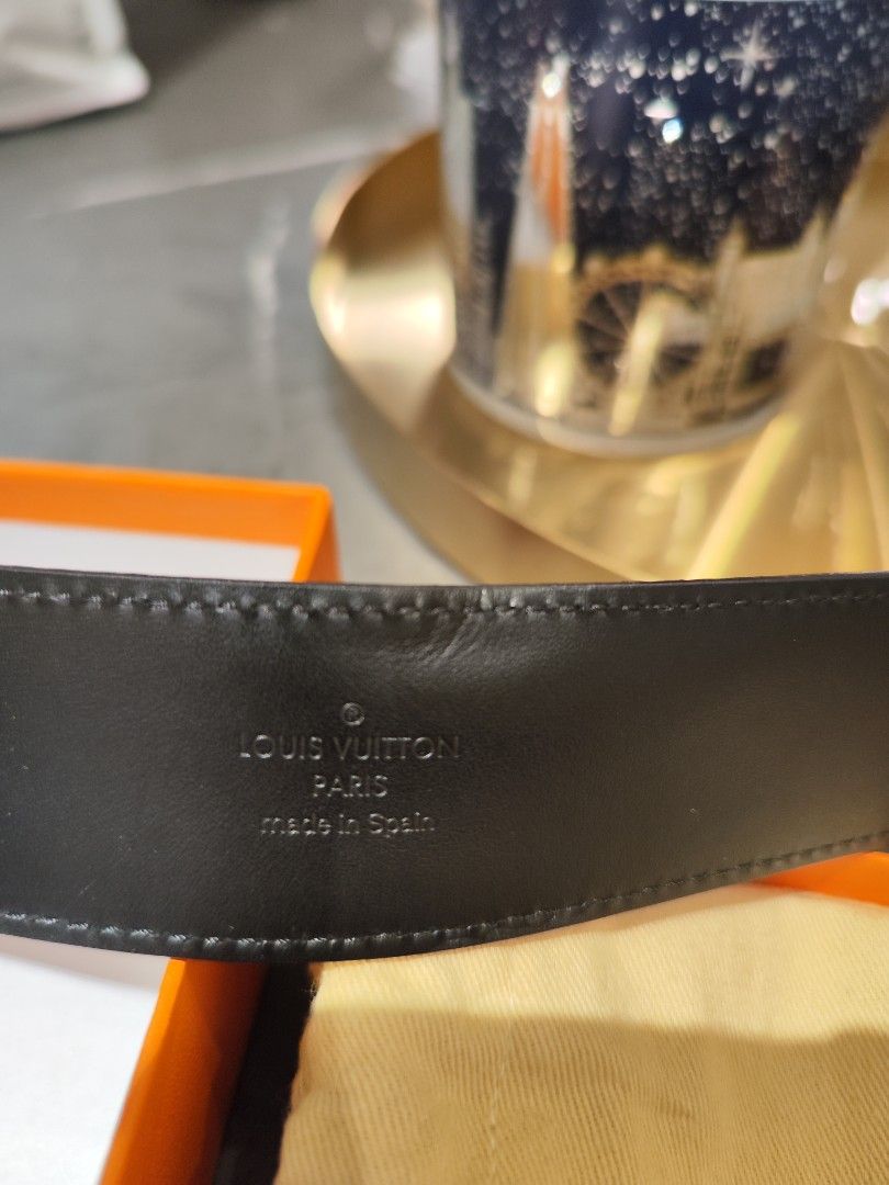 LOUIS VUITTON belt INITIALES, lenght 95cm. (M9808). Co…