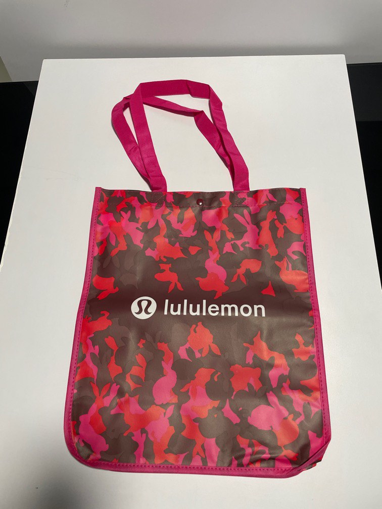 lululemon rabbit bag Lululemon recycle (rabbit 🐇 Tote Bag), Women's Fashion, Bags & Wallets, Tote  Bags on Carousell