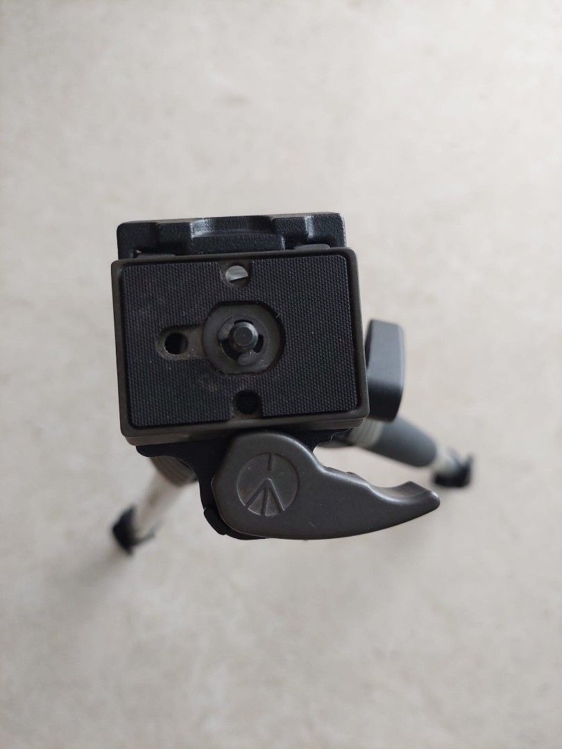 Manfrotto Tripod 190pro 486RC2 (Made In Italy), Photography