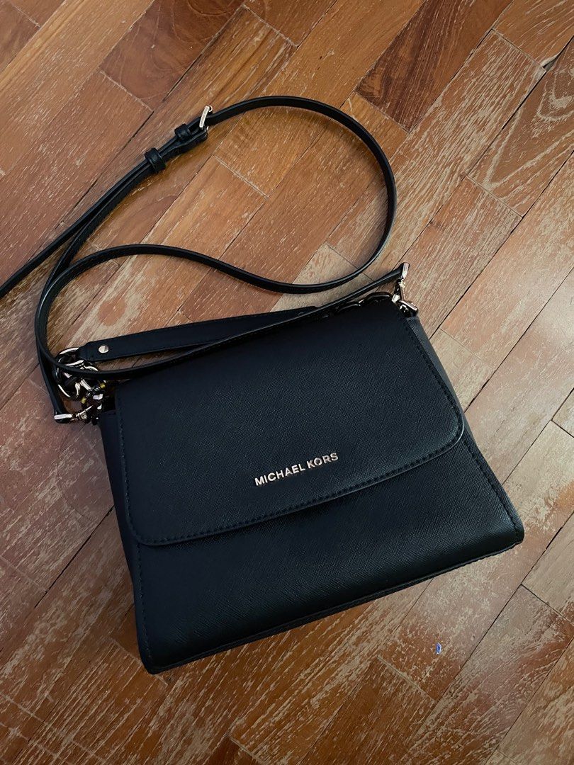 michael kors crossbody
