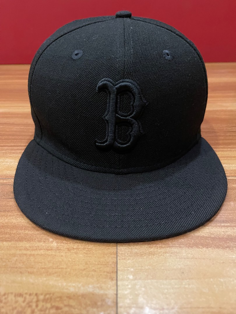 new era boston redsox triple black legit cap, Men's Fashion, Watches ...