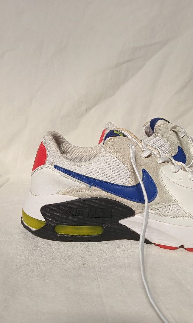 nike airmax excee yellow