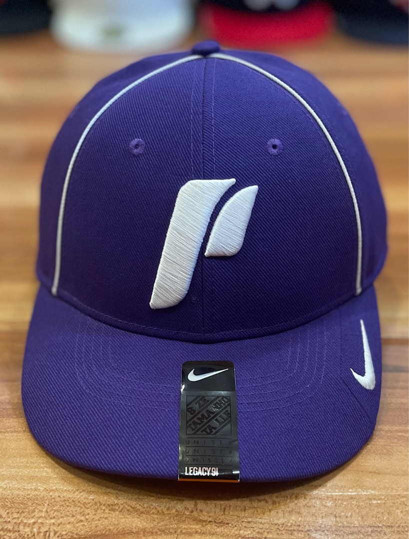 purple t shirt nike