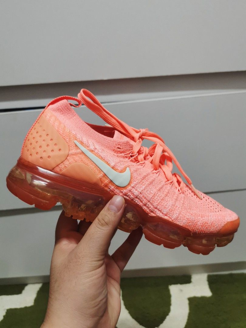 Coral vapormax flyknit shop