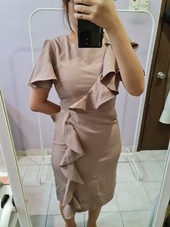 (Category: ) located in . Submitted by ___cynthiapreloved (Listing ID 1209818637, Image 1). Description: .