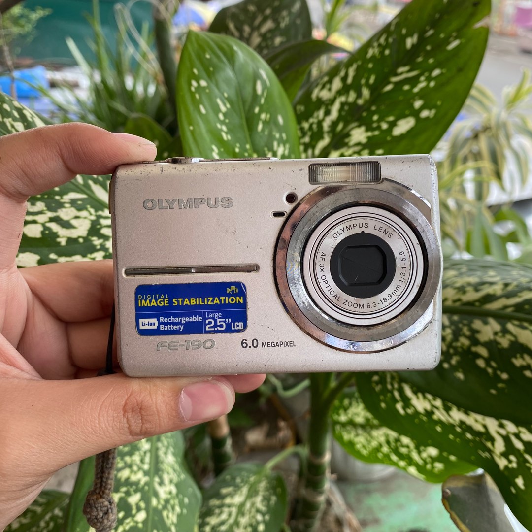 Olympus FE190 Digicam/Digital Camera, Photography, Cameras on Carousell