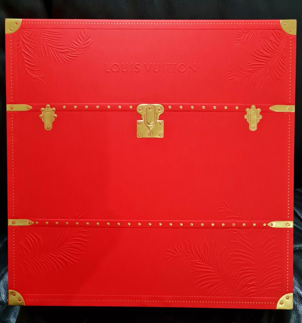 LV Louis Vuitton red packet angpow 2021, Hobbies & Toys, Stationery &  Craft, Occasions & Party Supplies on Carousell