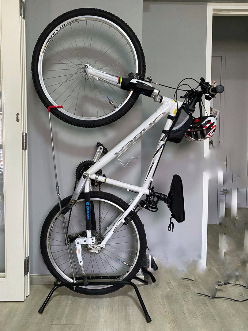 Orbea 24 inch Sport MTB Cross Country bike with free bike stand