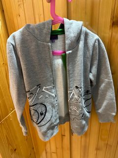 （分類：）位於 。 由 anandria 提交（商品編號 1209752090，圖片 1）。簡介： 。