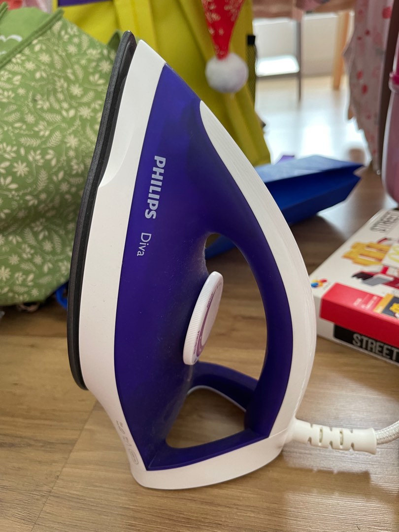 Philips Diva Iron, TV & Home Appliances, Irons & Steamers on Carousell