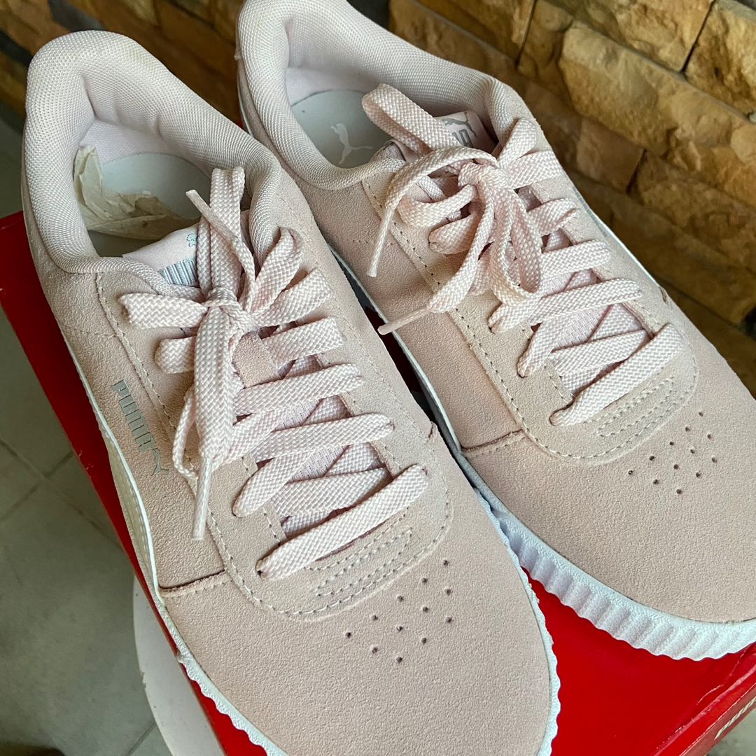 PUMA Carina Suede Trainers in Rosewater White