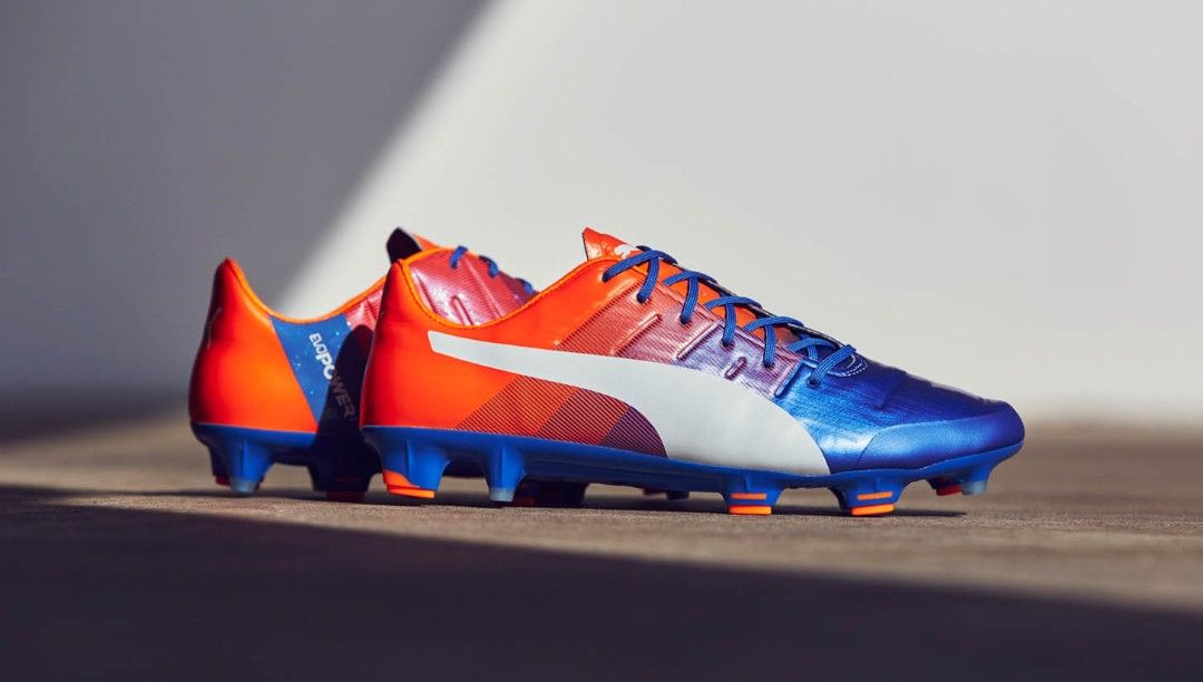 PUMA EvoPower 3 Soccer boots Men s Fashion Footwear Boots on Carousell