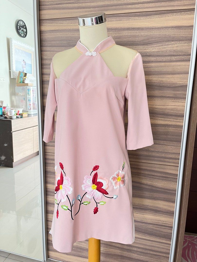 Qipao Cheongsam Dress Baju Imlek Sincia Pink Bordir Tangan Fesyen Wanita Pakaian Wanita 