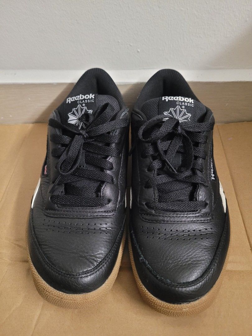 Reebok classic on sale black white gum