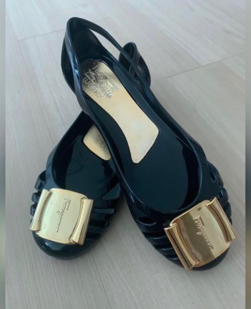 Harga salvatore hot sale ferragamo jelly shoes