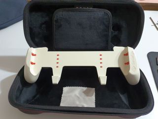 Satisfye Grip and Case Switch Lite