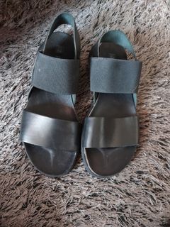(Category: ) located in . Submitted by peppita (Listing ID 1209663766, Image 1). Description: .