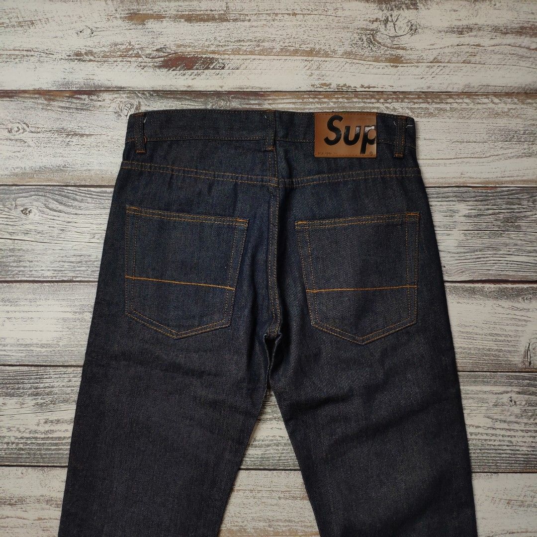 Supreme Jeans, Fesyen Pria, Pakaian , Bawahan di Carousell