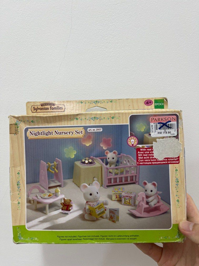 Sylvanian families 2025 nightlight nursery set