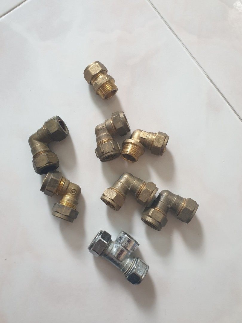 Taps and Copper Pipes Elbows Joints Connections Photo 4, Furniture