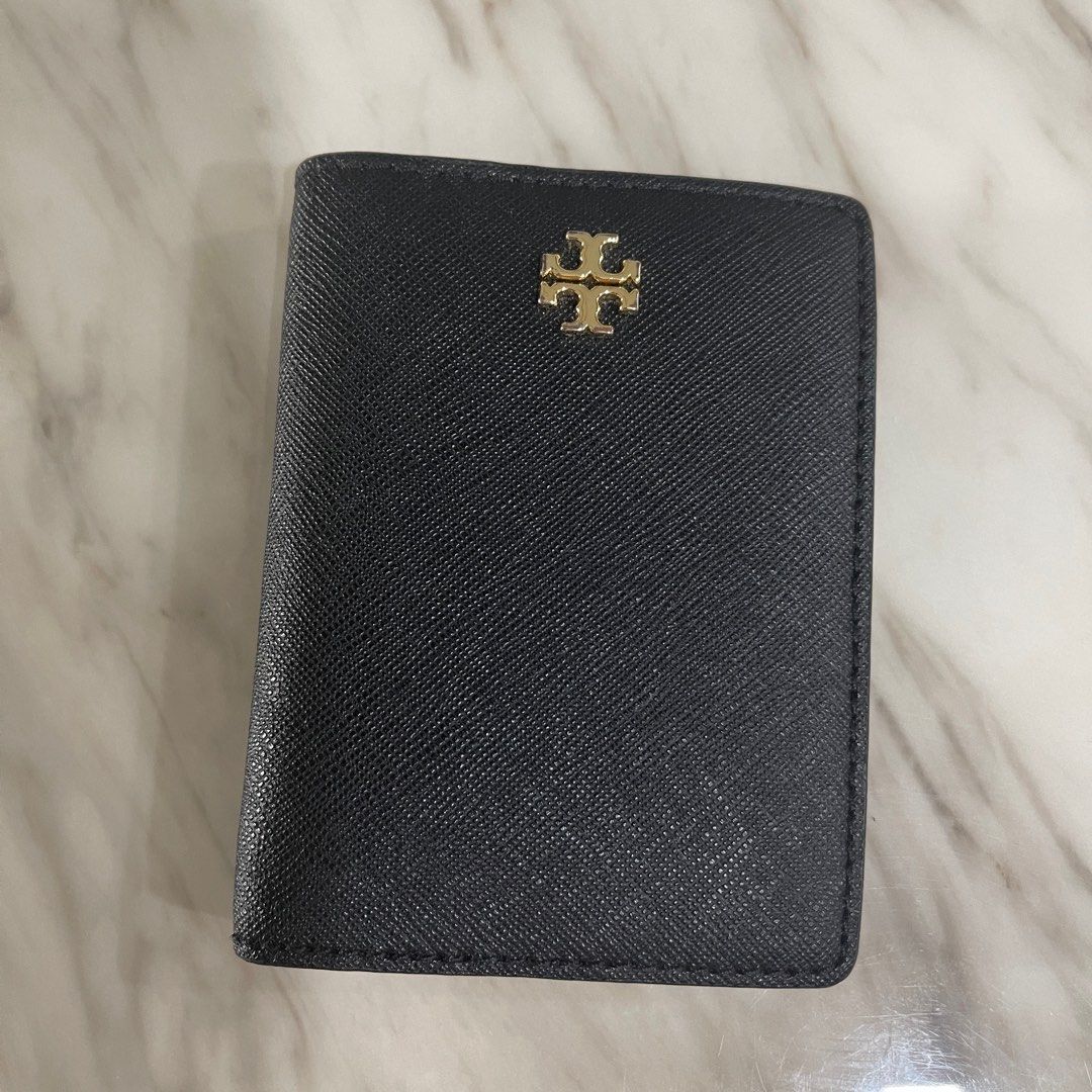 Tory burch emerson hotsell foldable card case