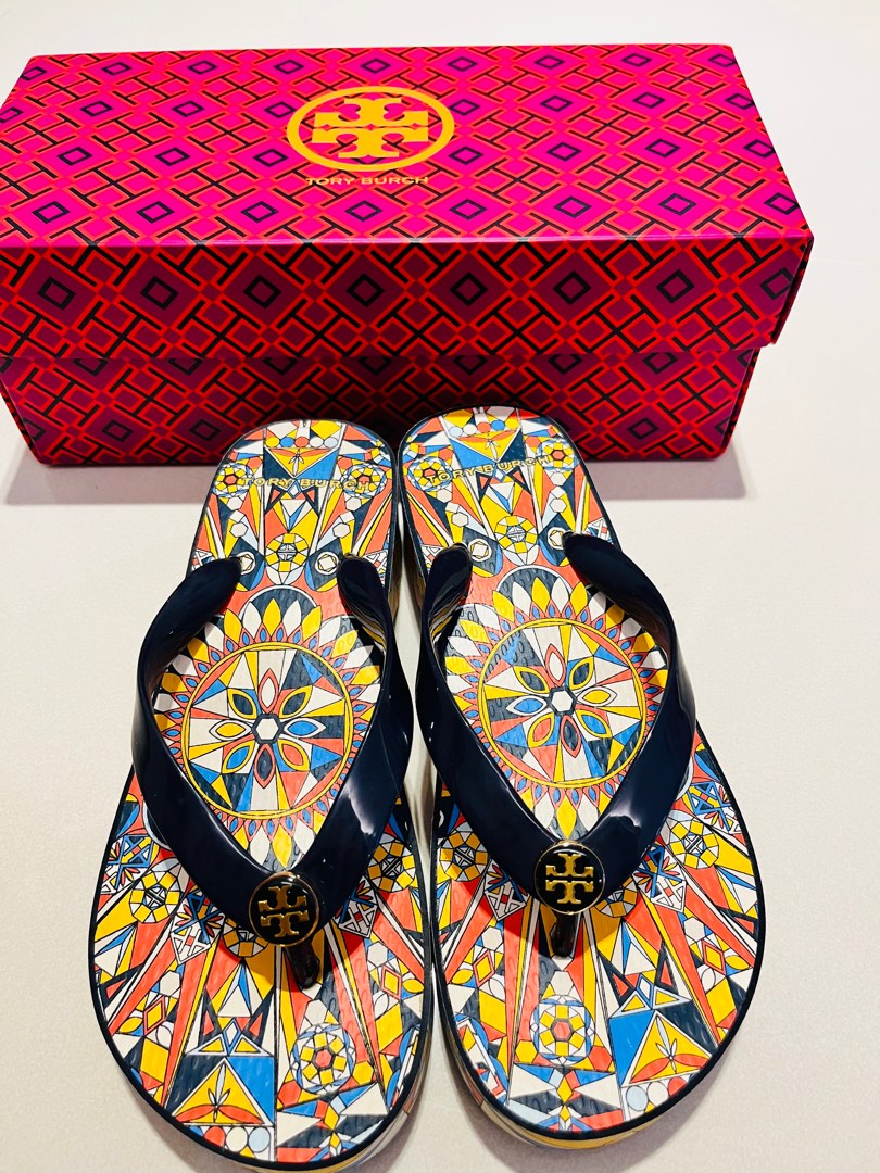 Tory Burch Sandals, Women's Fashion, Footwear, Flipflops and Slides on  Carousell