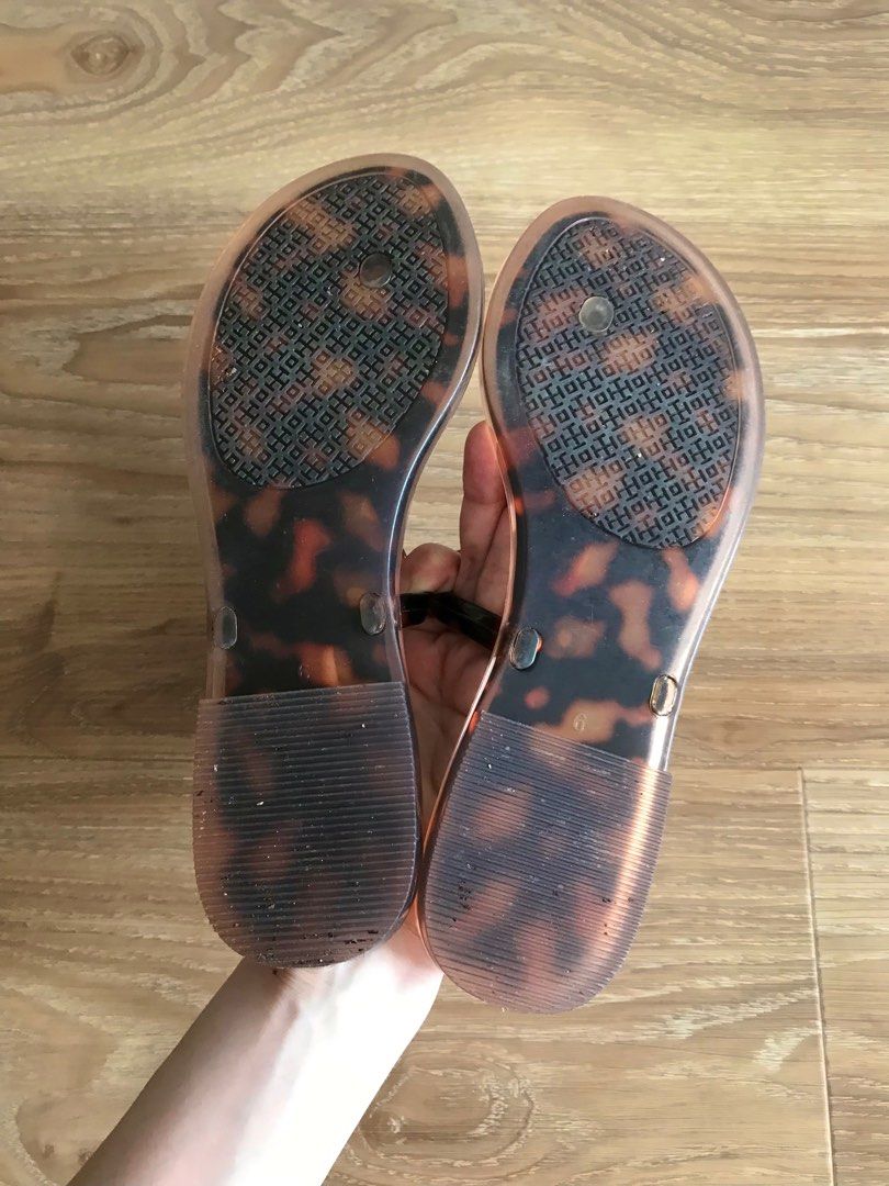 Tory Burch Tortoiseshell Jelly thong sandals US size 6, Women's Fashion,  Footwear, Sandals on Carousell