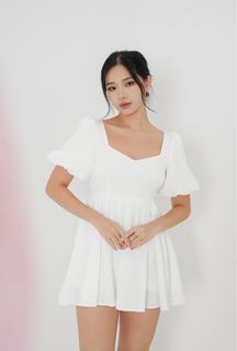 (Category: ) located in . Submitted by shopwithmeeeeeeee (Listing ID 1209787732, Image 1). Description: .