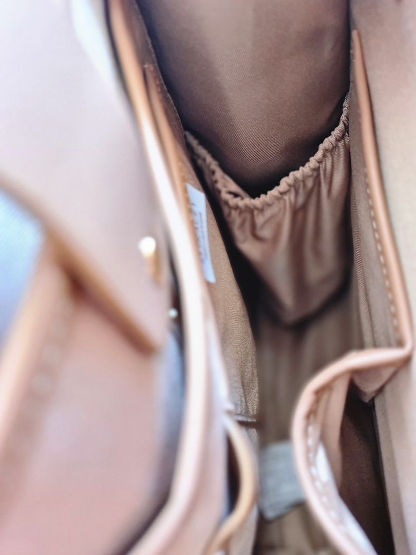 Tracey Urban Backpack, Women's Fashion, Bags & Wallets, Backpacks on