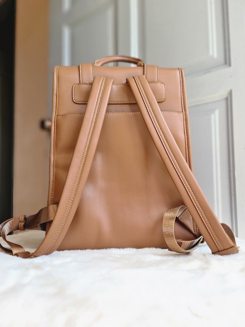 Tracey Urban Backpack, Women's Fashion, Bags & Wallets, Backpacks on