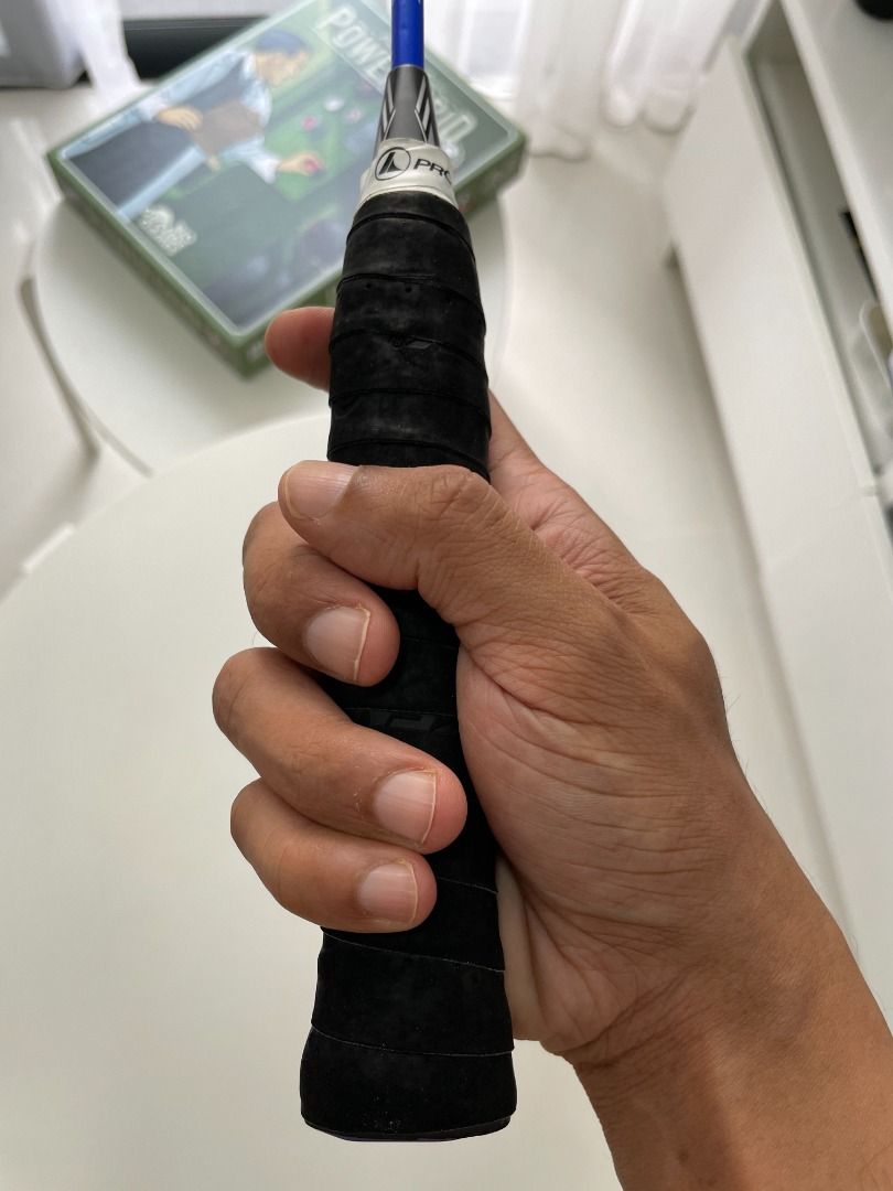 Training racket (Category: Racket & Ball Sports) located in Singapore. Submitted by lahiru_k717 (Listing ID 1209834603, Image 3). Description: Lightly used training racket for sale.