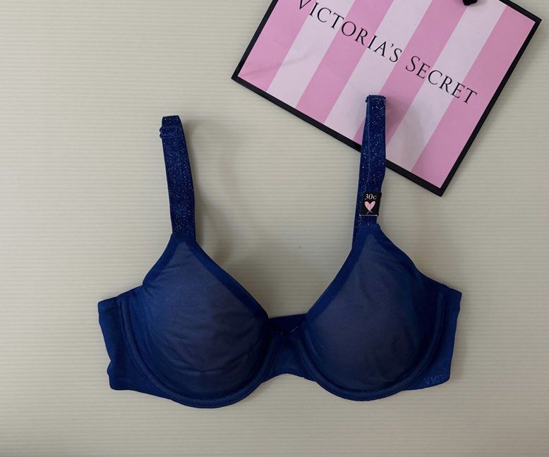 Victoria's Secret Blue Lined Perfect Coverage Bra, Women's Fashion, New  Undergarments & Loungewear on Carousell