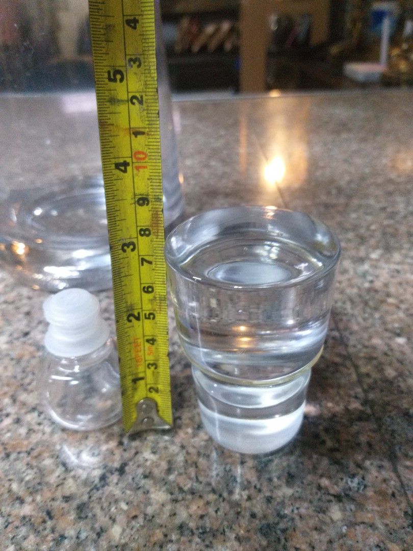 Vintage wine decanter (Category: Wine Cellar & Storage) located in Las Pinas. Submitted by mickey4224 (Listing ID 1209754742, Image 3). Description: Vintage wine dwcanter.Wyswyg. Tnx godbless..