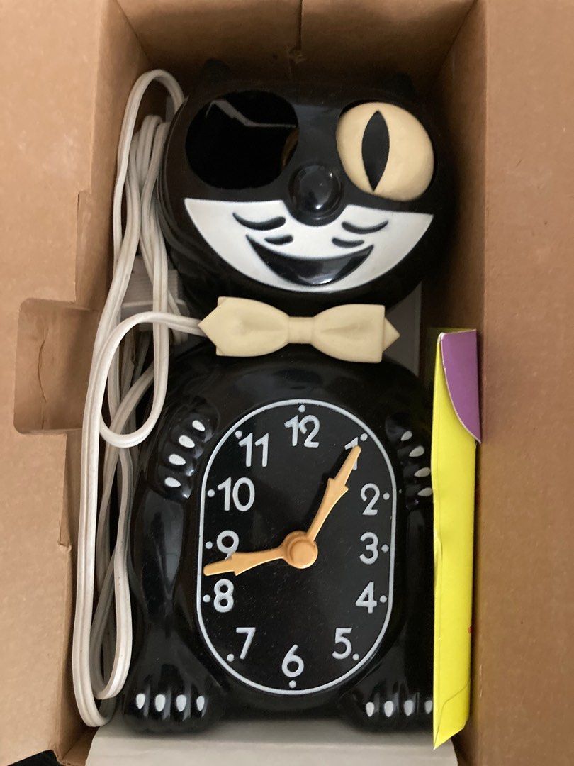Vintage KitKat Cat Clock Black, Hobbies & Toys, Memorabilia