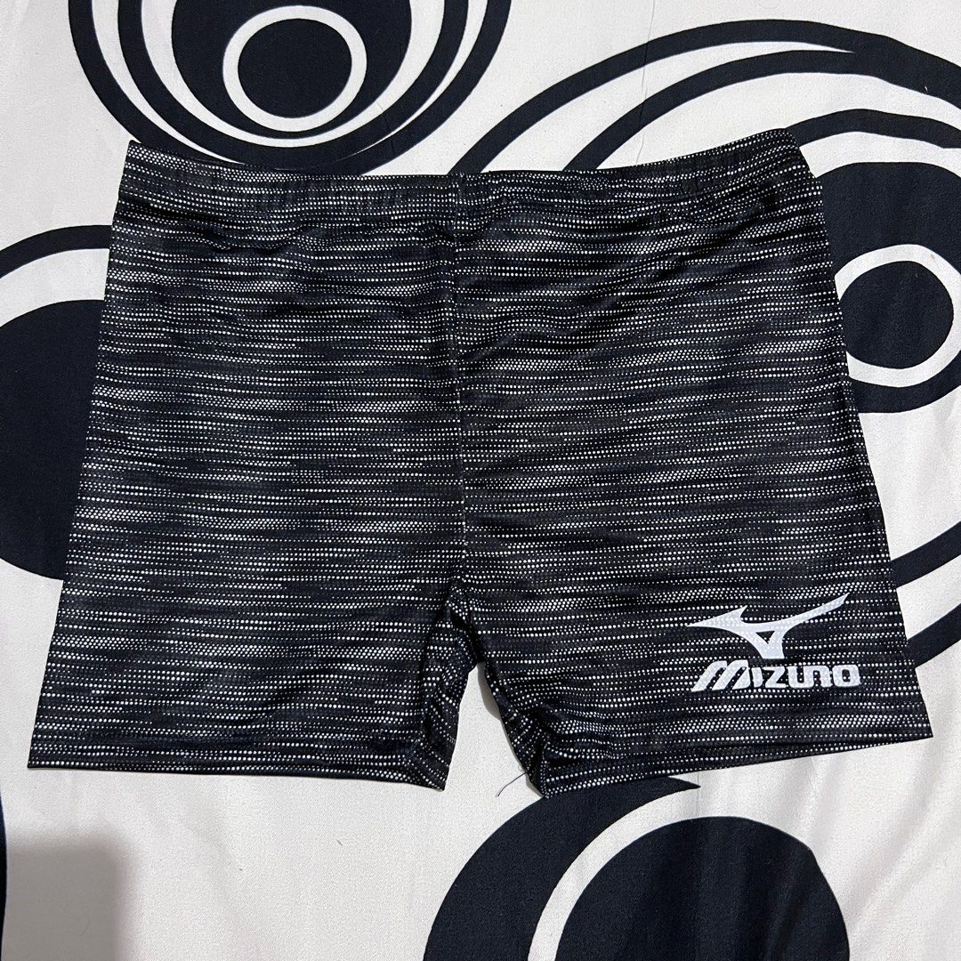 VOLLEYBALL SPANDEX SHORTS, Women's Fashion, Activewear on Carousell